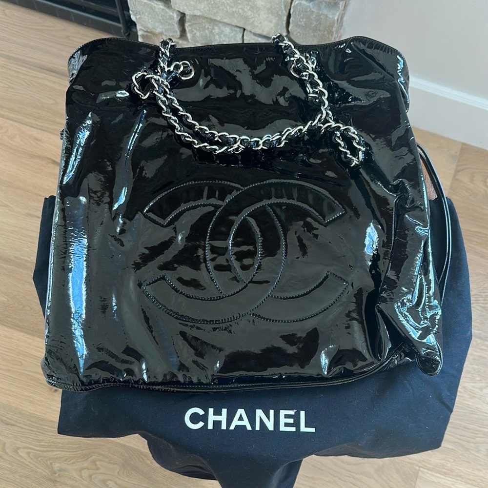 Chanel Black Patent Leather Tote with Iconic CC Logo